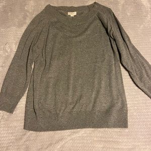 The Loft three quarter sleeve sweater size Large- in like new condition